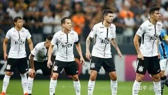 奥格斯堡主,场胜利,毛里斯梅开,立博体育官网,立博体育平台,立博体育链接,立博体育官方